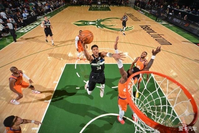 中国乒乓球队已抵达伦敦 5月2日将迎首场世乒赛团体赛