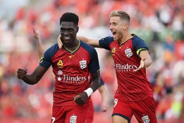 弗格26+10赵继伟11+10高诗岩12分 辽宁胜山东