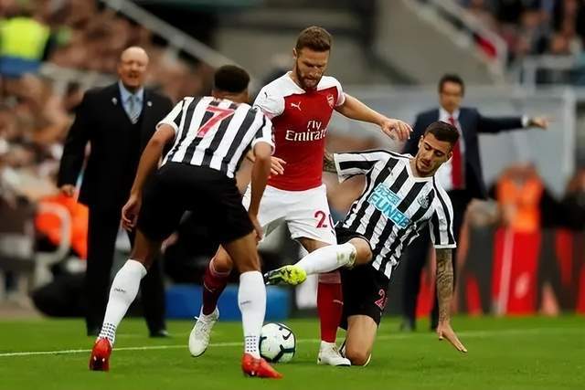 邹雨宸34+12北控胜江苏 王岚嵚21分同曦负深圳